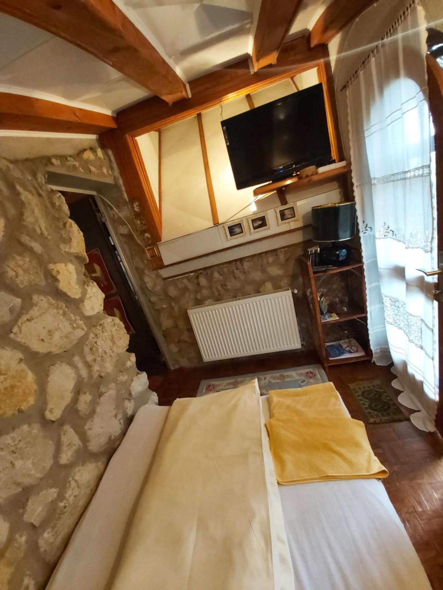 Guesthouse Bajka Vinci Szoba fotó