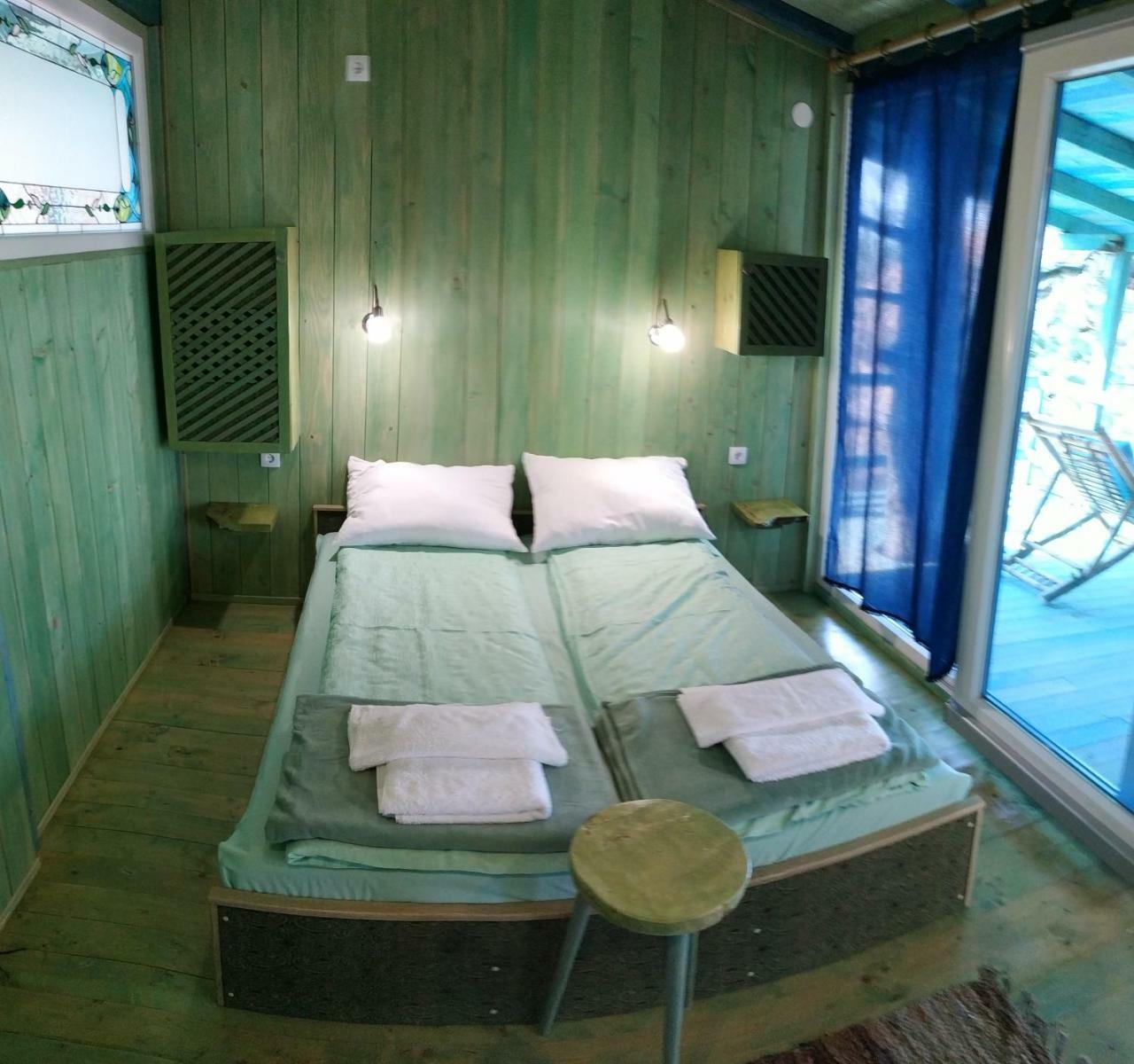 Guesthouse Bajka Vinci Kültér fotó